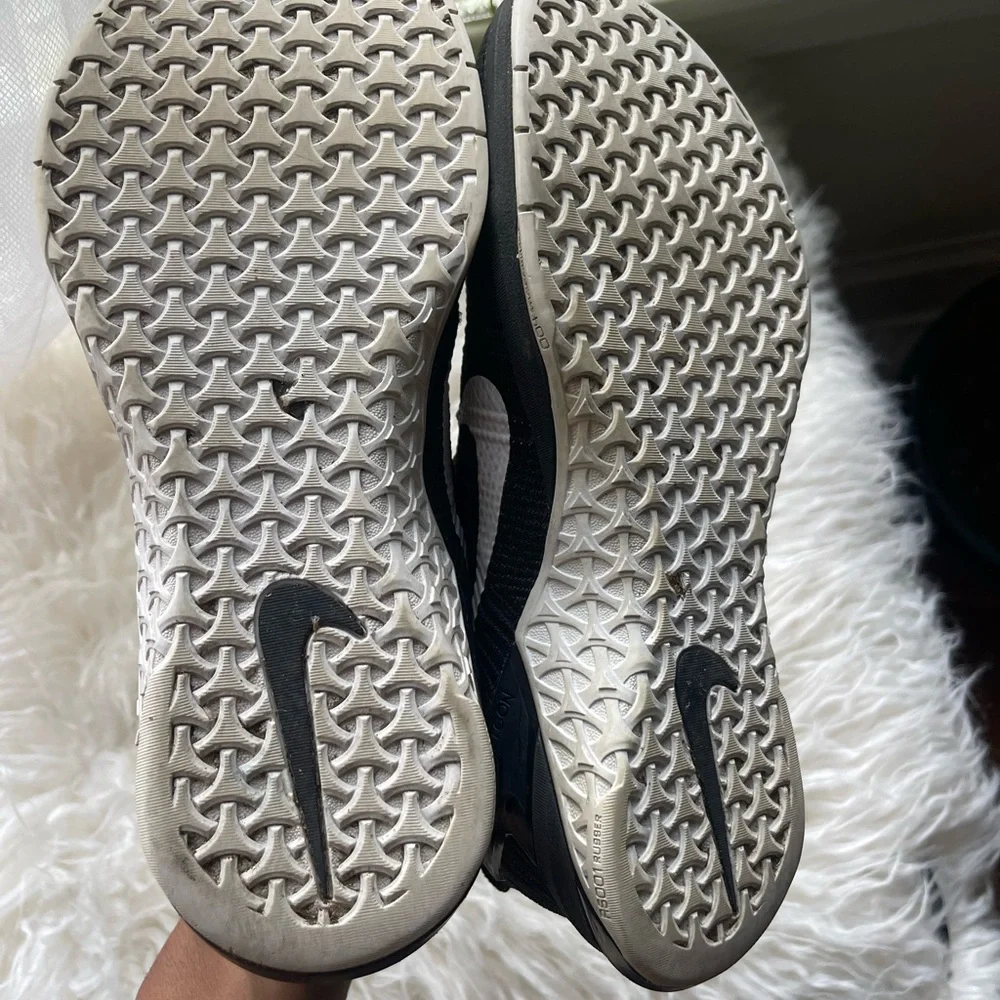 Nike Metcon Flyknit Women’s - Picture 5 of 6